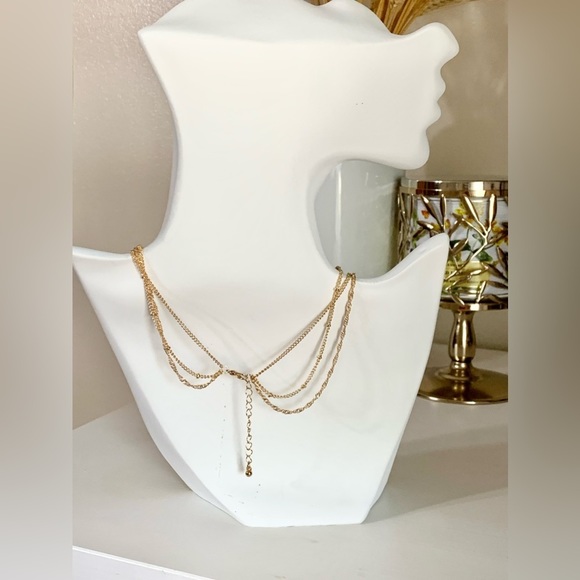 Beautiful 3tier feather gold necklace - Picture 4 of 5